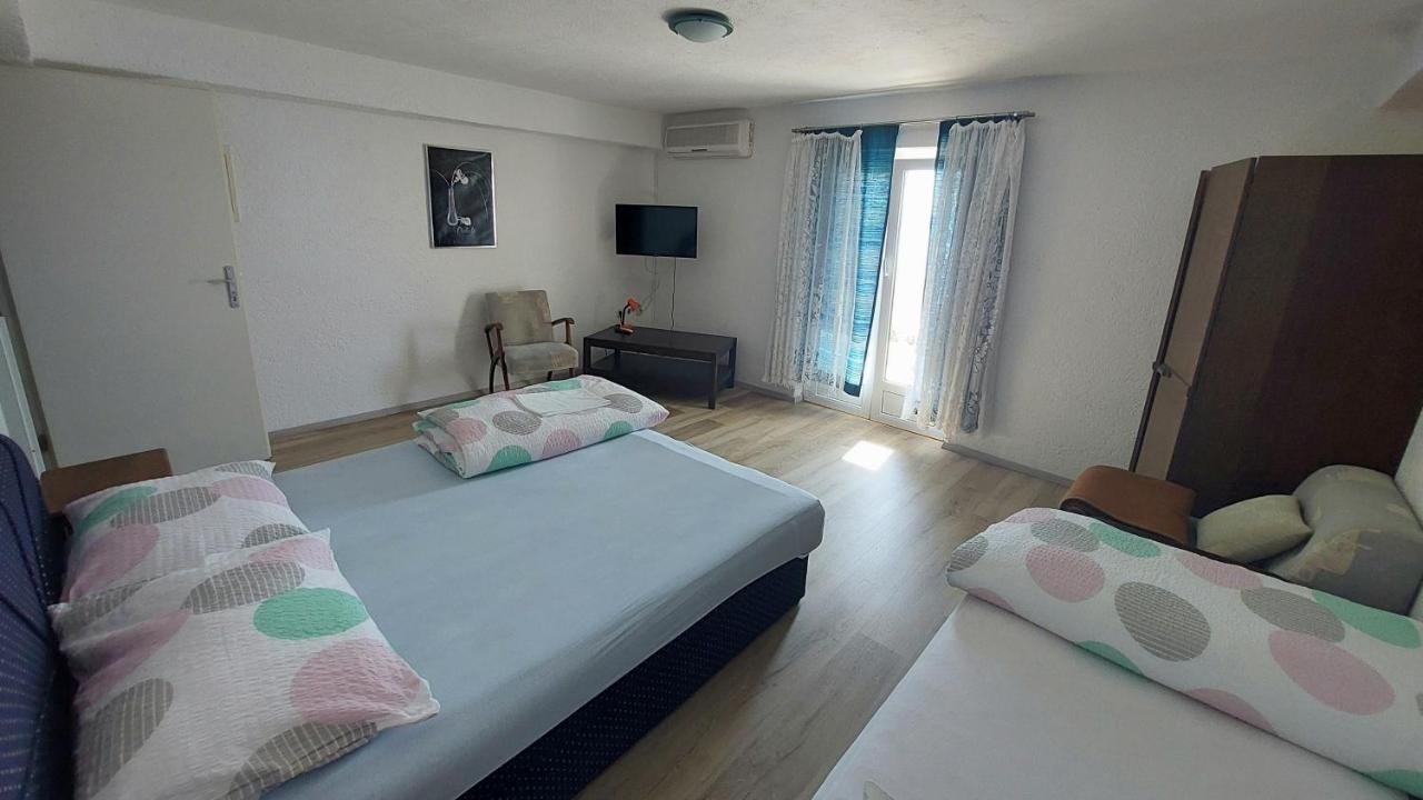 Apartment Boras Senj  Ngoại thất bức ảnh
